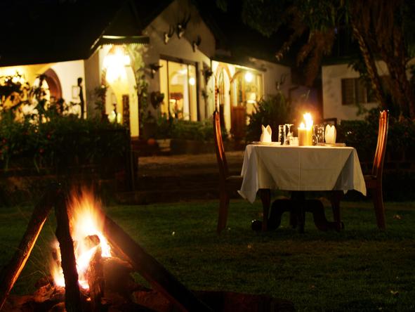 Mount Meru Game Lodge & Sanctuary - Dining 